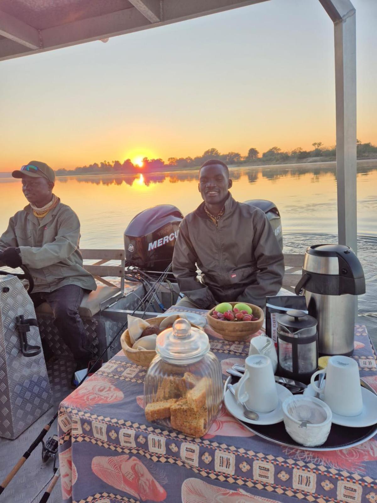 Zambezi Dusk Villa Livingstone Eksteriør billede