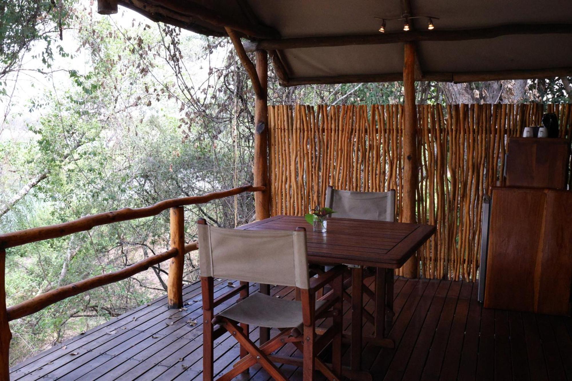 Zambezi Dusk Villa Livingstone Eksteriør billede