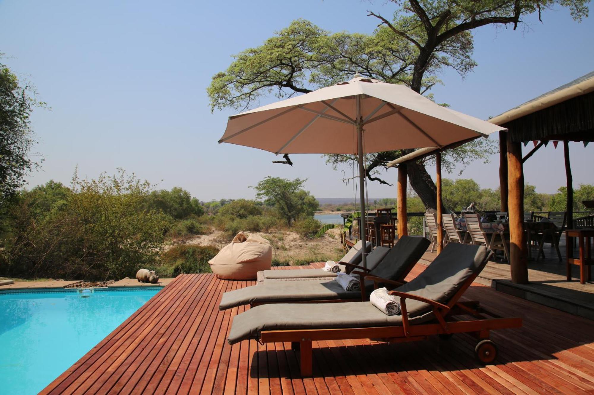 Zambezi Dusk Villa Livingstone Eksteriør billede